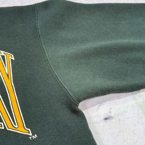 Vintage William & Mary Green Sweatshirt Size M Galt Sand USA Rare 90s Crewneck - Picture 11 of 16